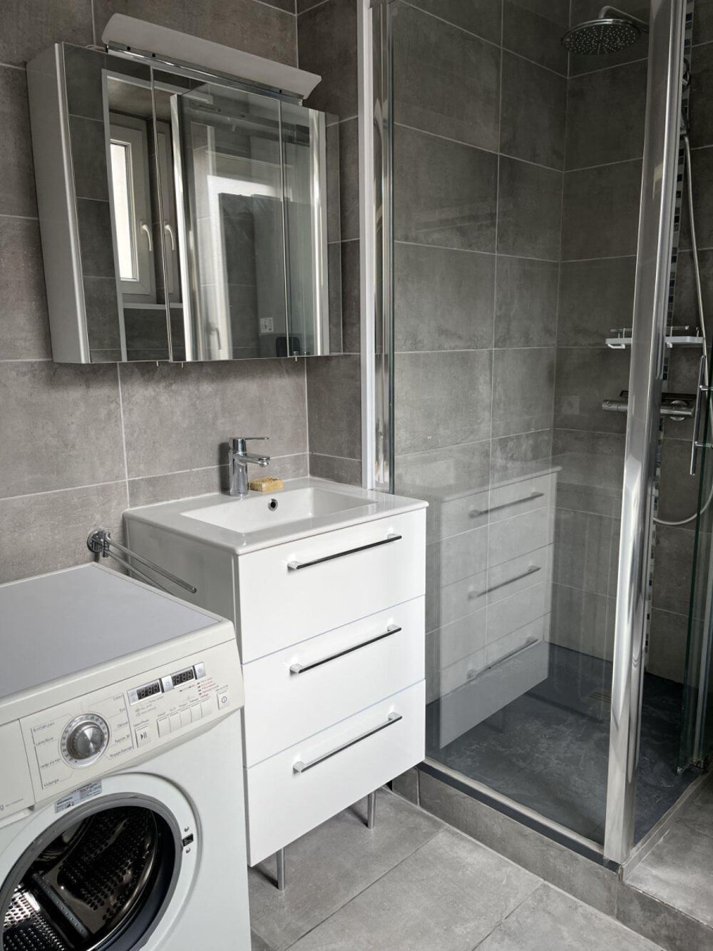 Location Appartement Beau 2P entièrement meublé 36m² Le raincy