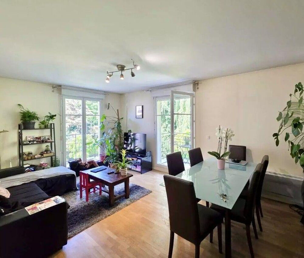 Location Appartement Superbe 2 pièces 45 m2, proche métro Porte Maillot Paris 17