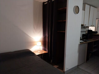  Appartement à louer 1 pièce 35 m²