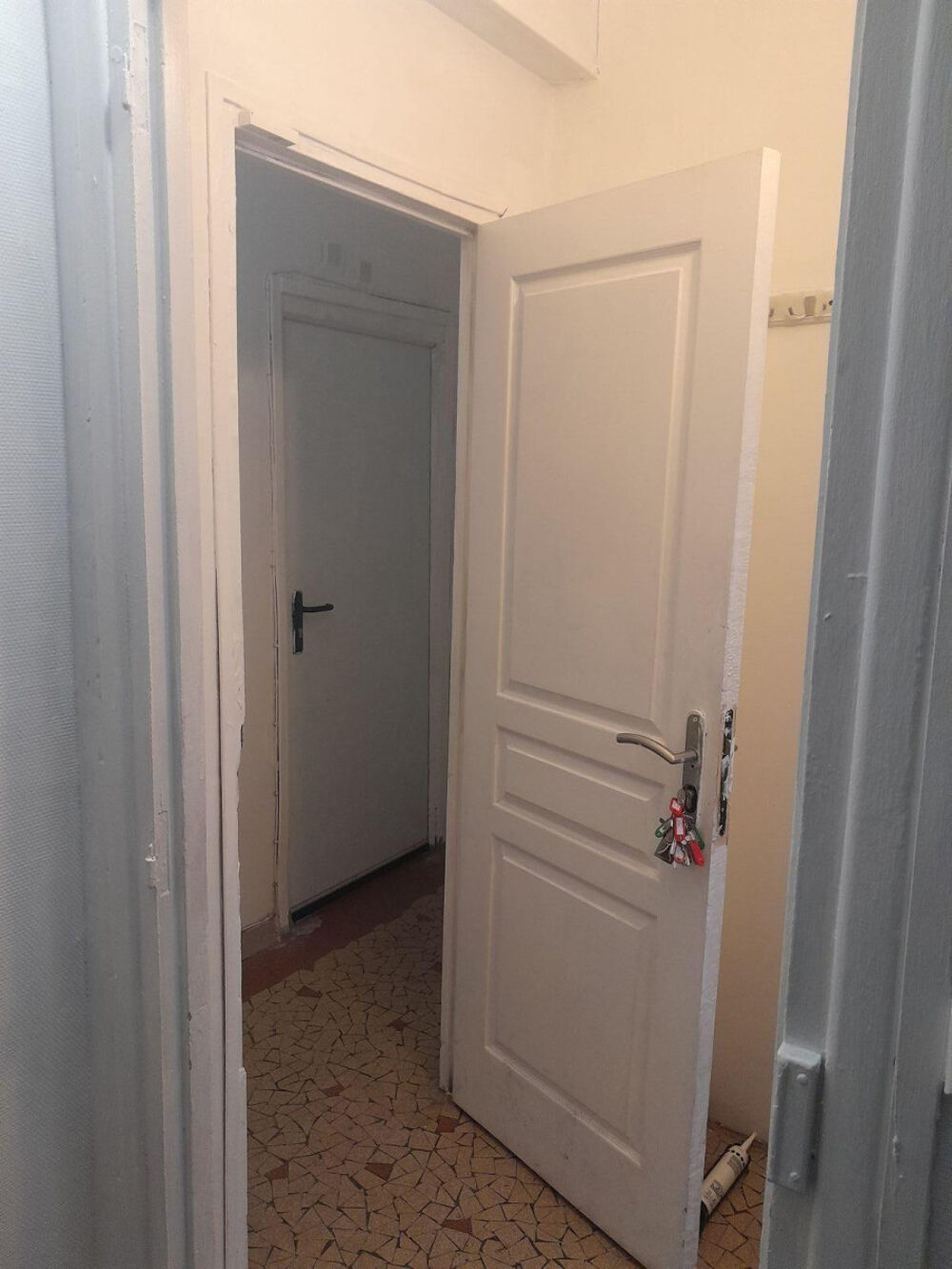 Location Appartement Studio 15m2 rénové près gare Stain Pierrefitte Saint-denis