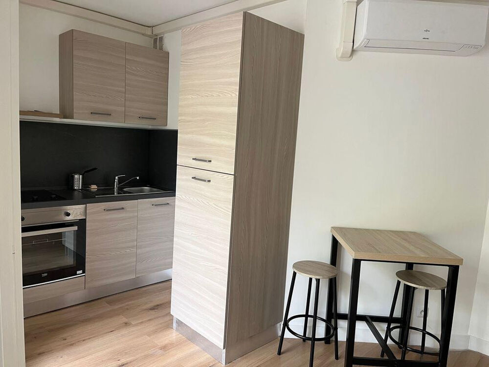 Location Appartement Studio refait à neuf Antigone Montpellier
