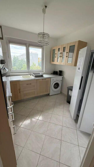  Appartement � louer 5 pi�ces 62 m�