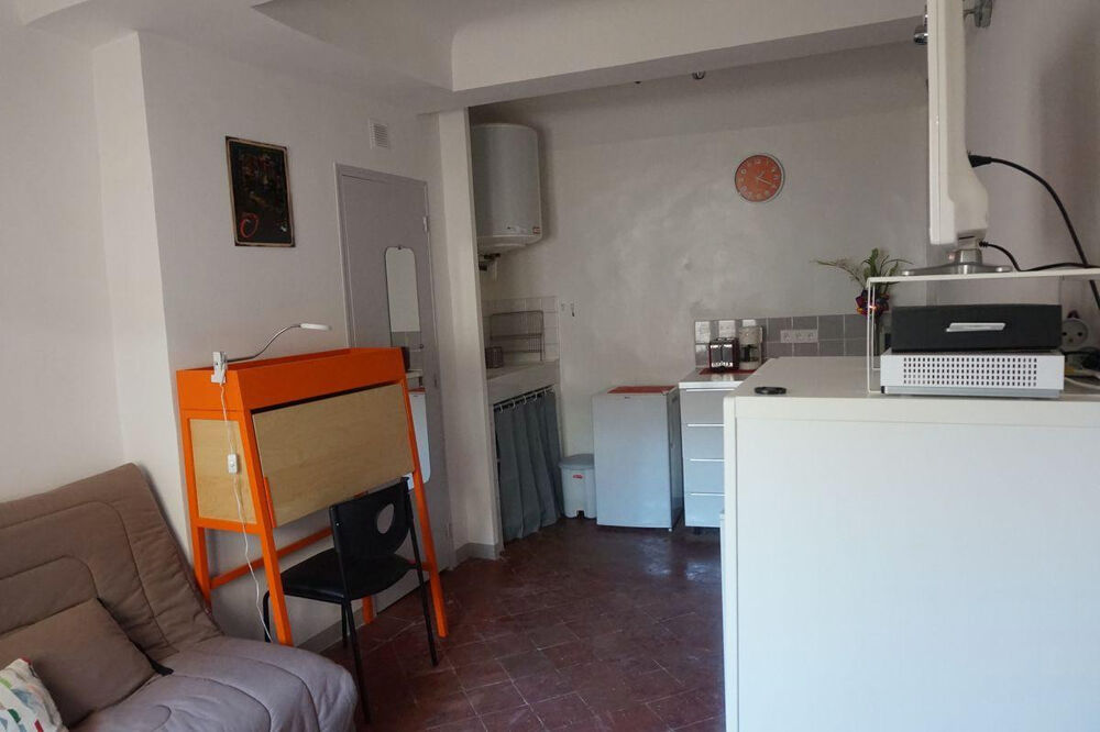 Location Appartement Loue studio meuble Aix-en-provence