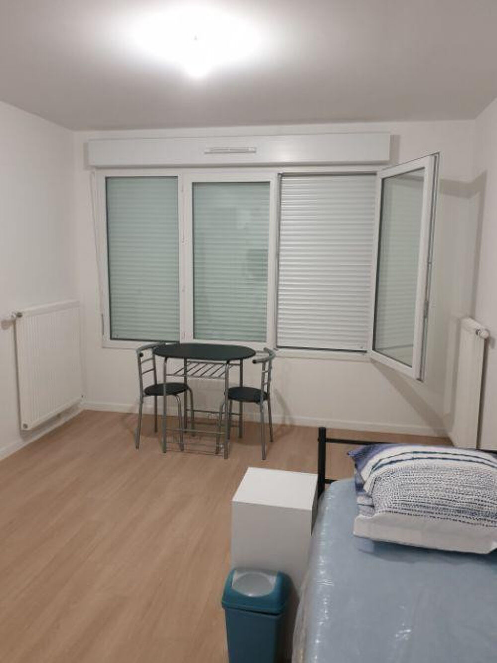 Studio meublé à louer