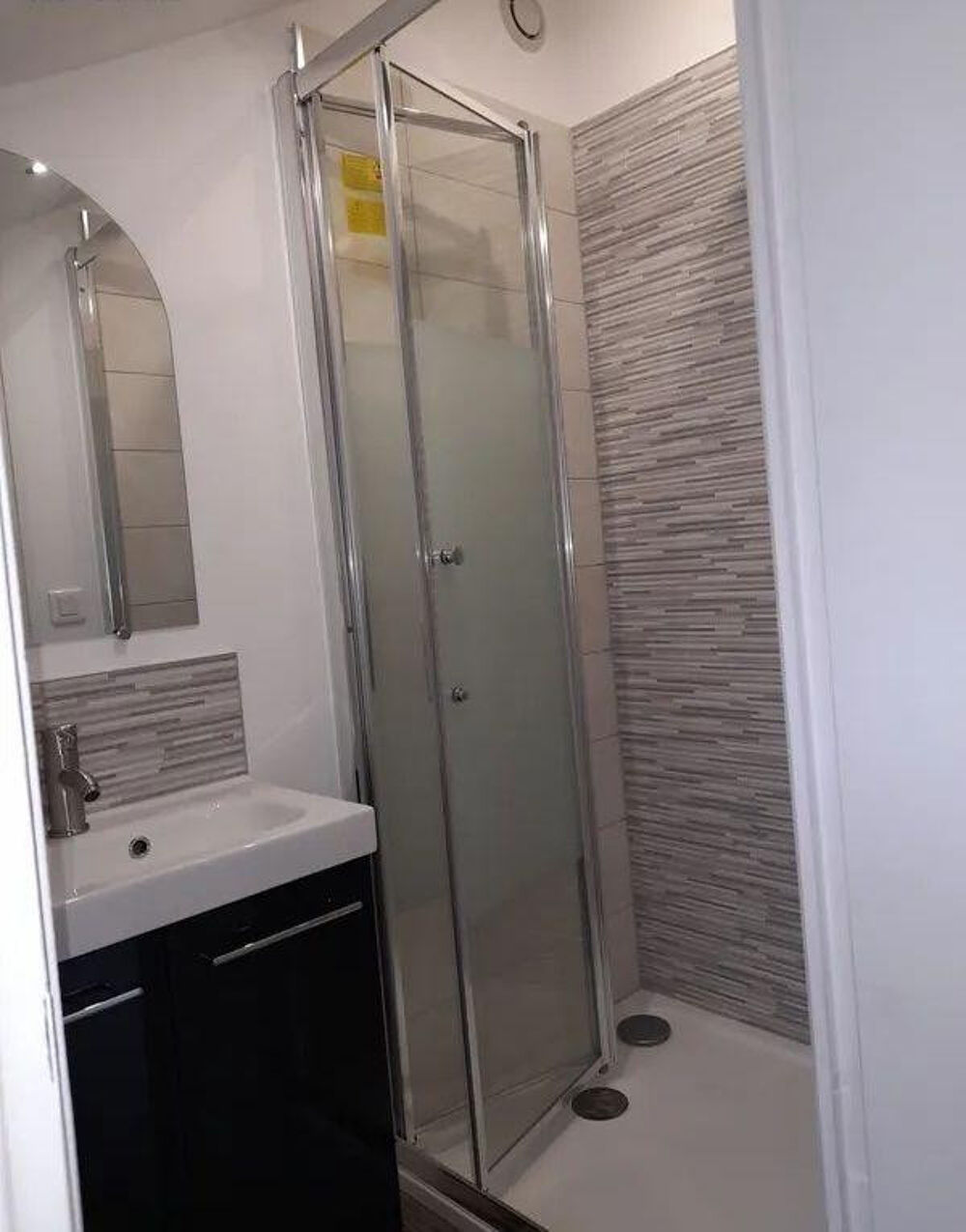 Location Appartement Studio meublé 15m² proche de Néoma Reims