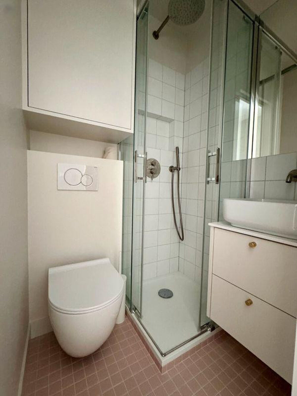 Location Appartement Jolie studette à louer Paris 17ème Paris 17