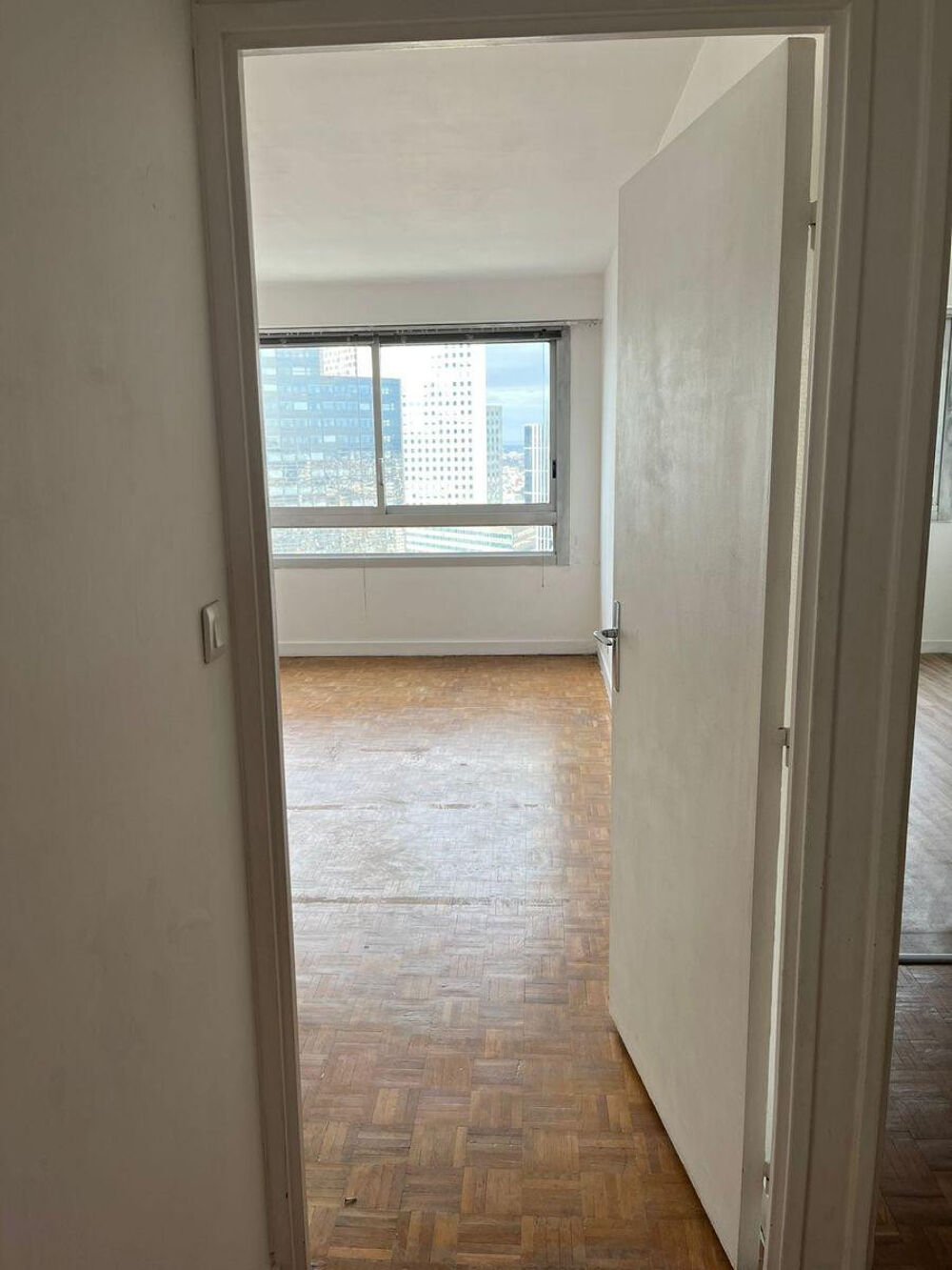 Location Appartement Beau 2 pièces fonctionnel 42 m2 à La Défense Courbevoie