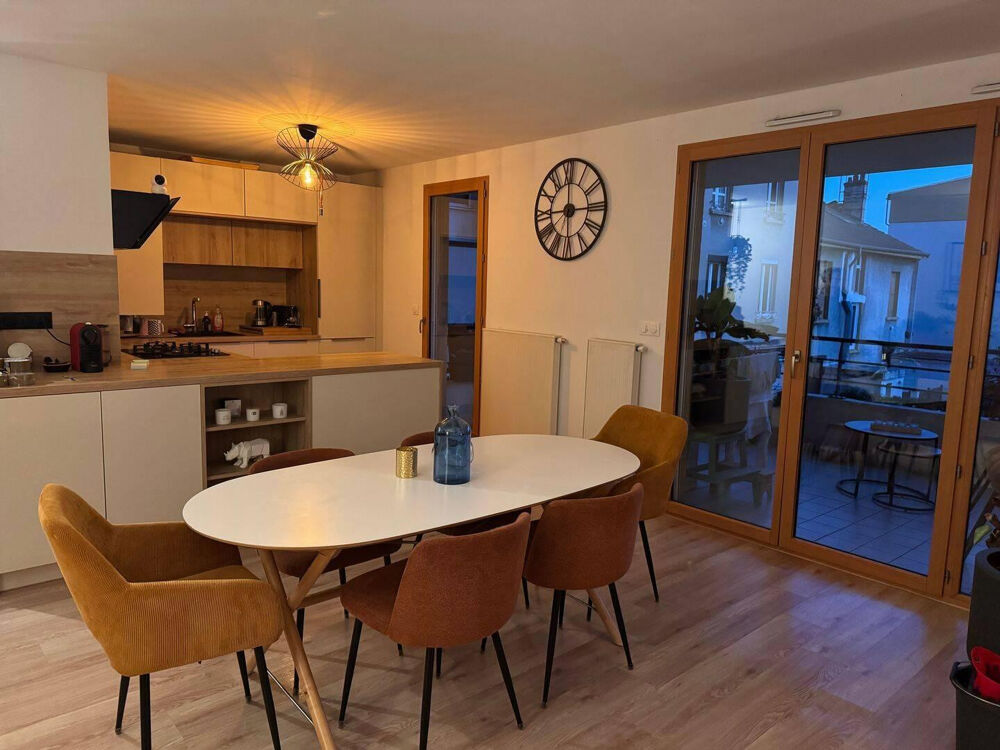 Location Appartement Beau 3P meublé 83m² confortable Villeurbanne