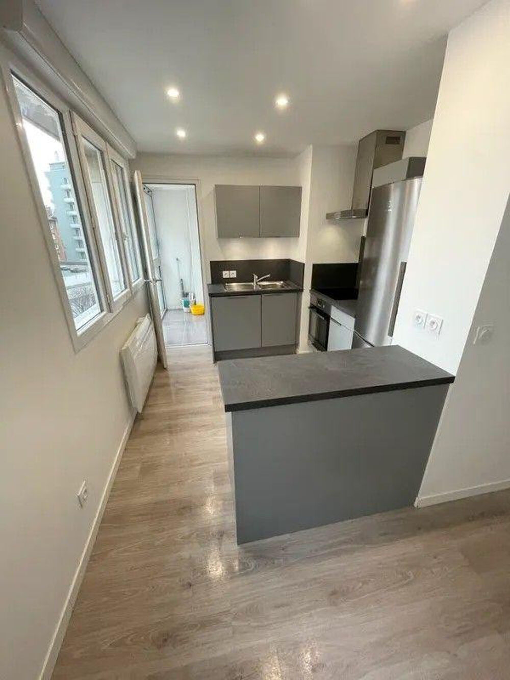 Location Appartement Beau 2P meublé 53m² Grenoble