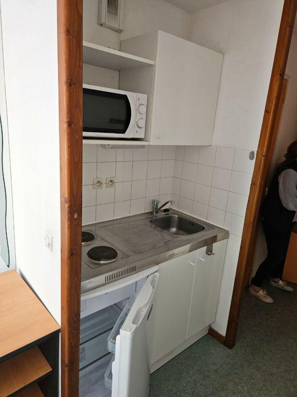Location Appartement Studio meublé 18m² proche fac Saint-Étienne