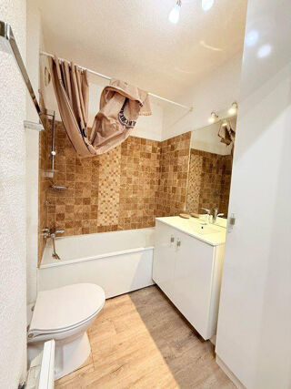  Appartement � louer 1 pi�ce 22 m� Marseille 5�me