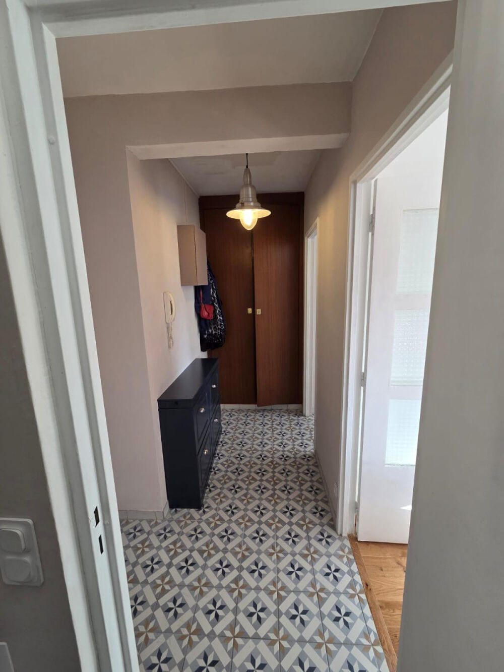 Location Appartement F2 meublé rénové entièrement sécurisé et parking Nancy