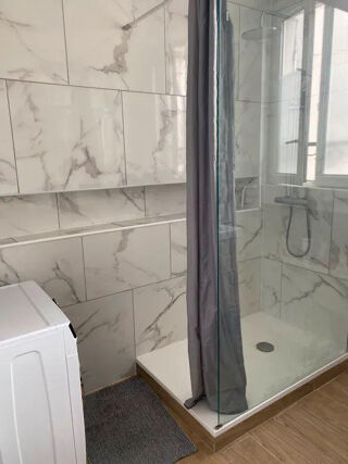  Appartement à louer 2 pièces 52 m²