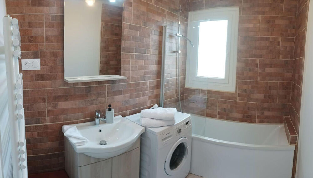 Location Appartement Beau 2P meublé 55m² avec balcon Maurepas
