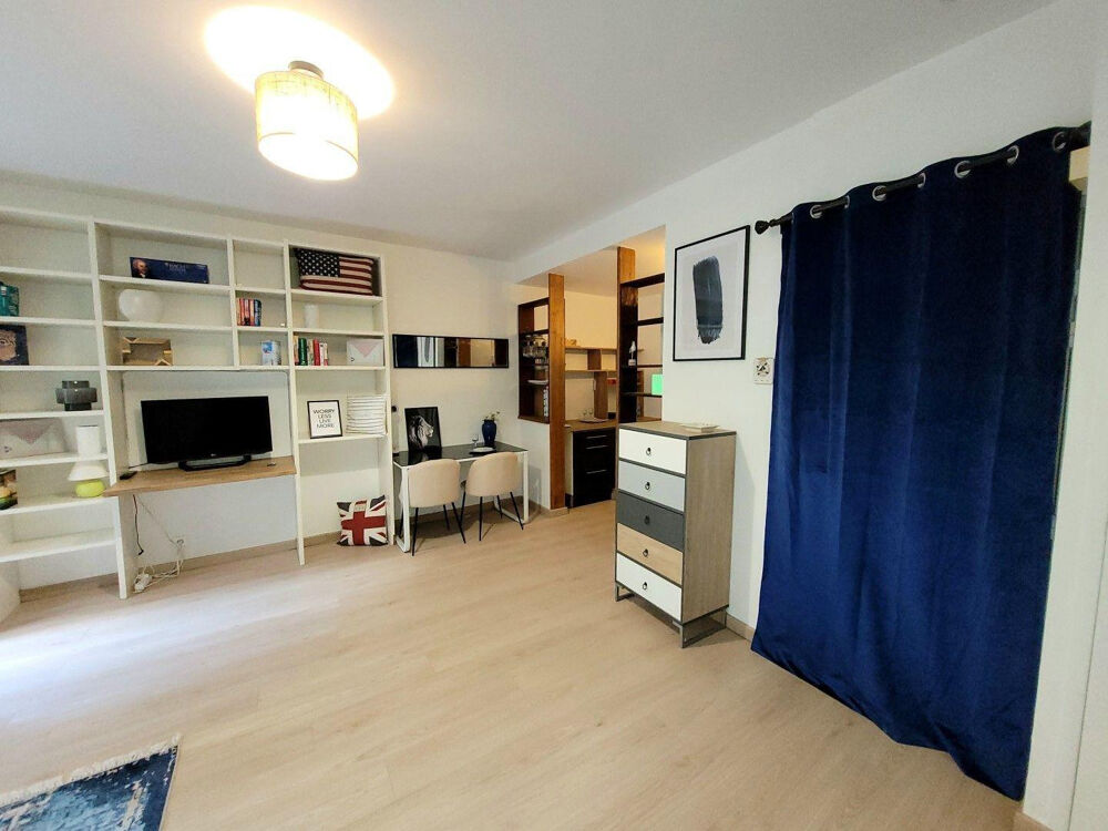 Location Appartement Superbe studio meublé 31m² marché de Talensac Nantes
