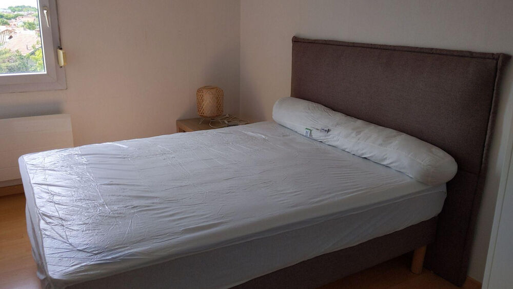 Location Appartement Loue T2 meublé avec parking privé Reims