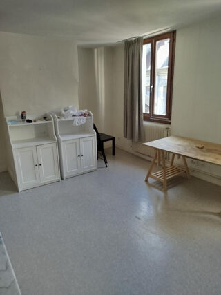  Appartement à louer 2 pièces 42 m²