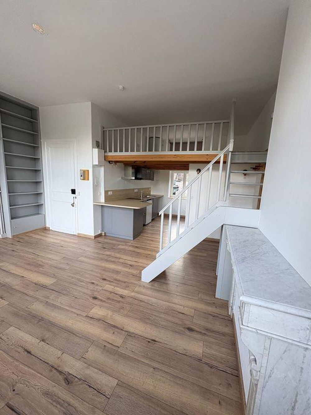 Location Appartement Appartement centre refait à neuf Lille