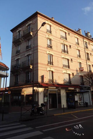  Appartement à louer 3 pièces 49 m²