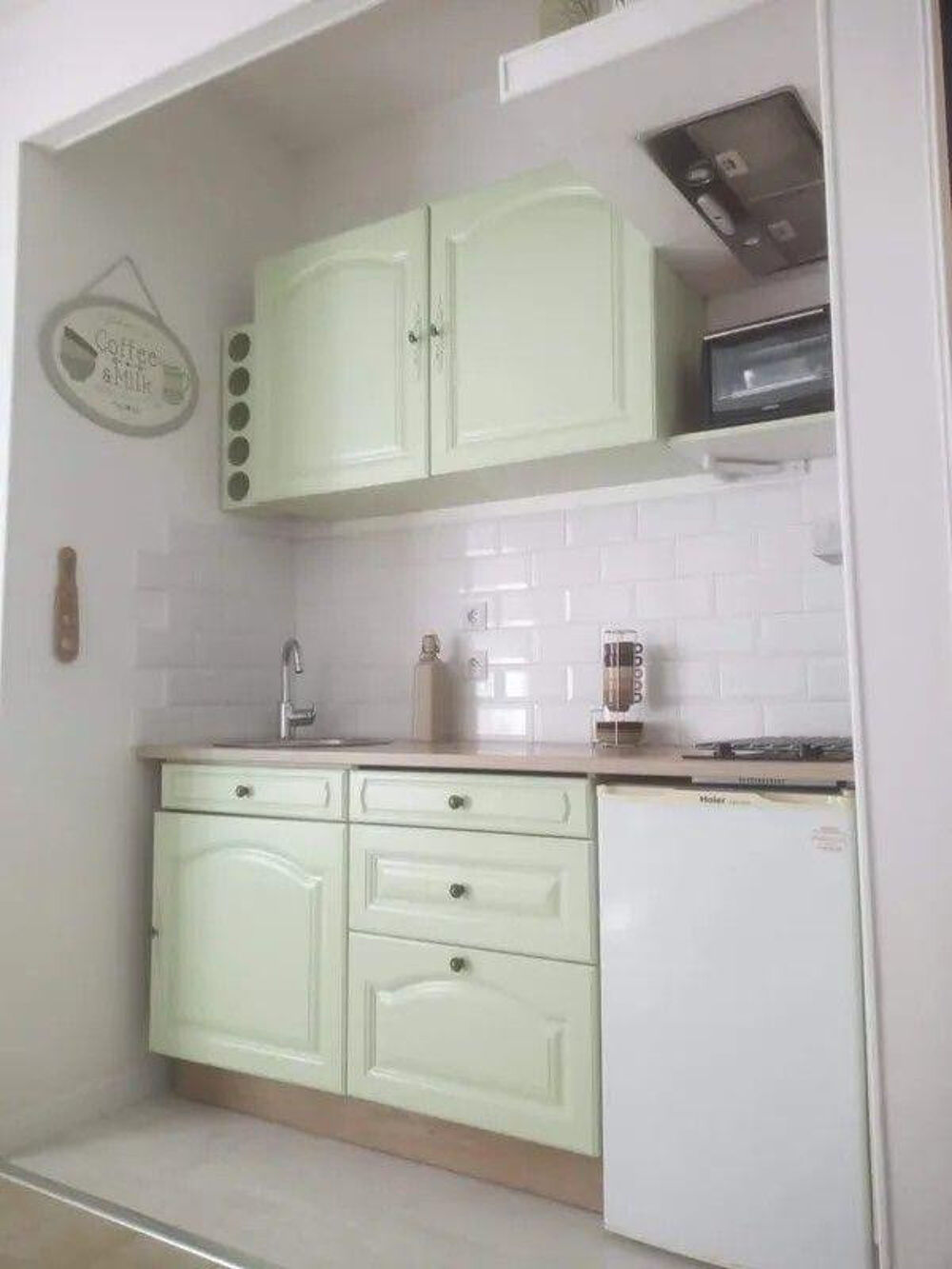 Location Appartement Charmant T2 Meublé de 30m², disponible le 23 juin. Nantes