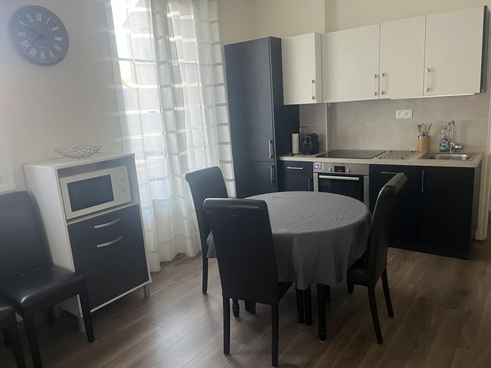 Location Appartement Appartement lumineux Courbevoie
