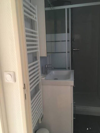  Appartement à louer 2 pièces 40 m²