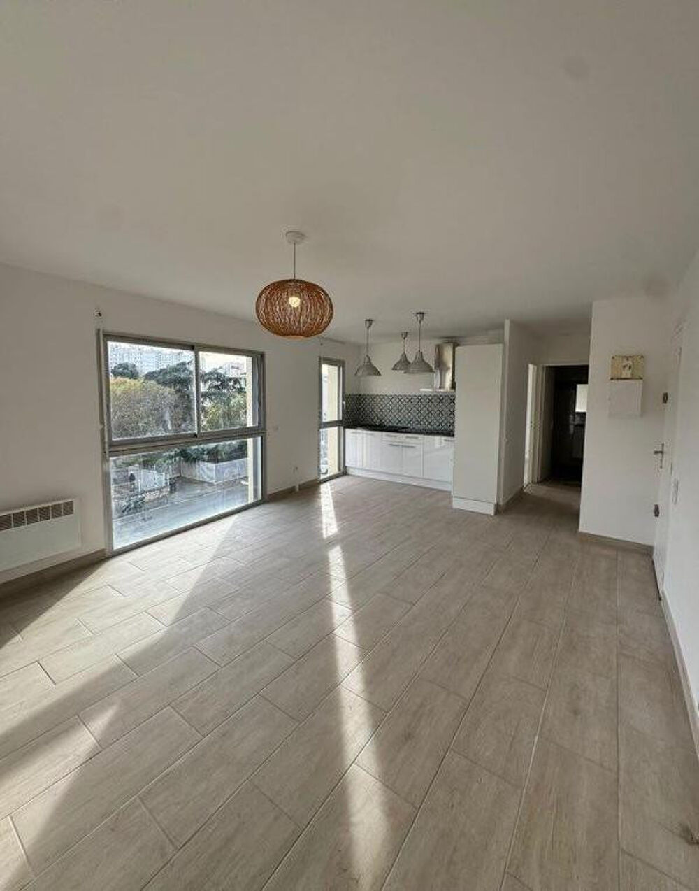 Location Appartement Appartement lumineux de 45,13 m2 Marseille 10