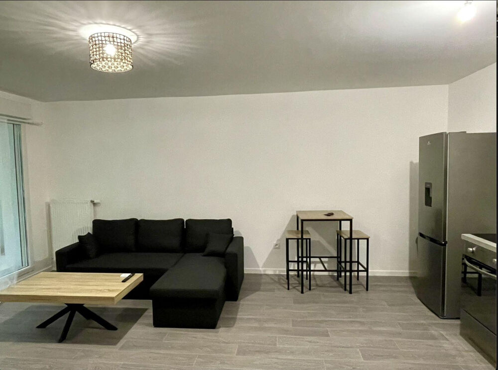 Location Appartement Colocation dans un Bel appartement neuf 3 pieces Melun