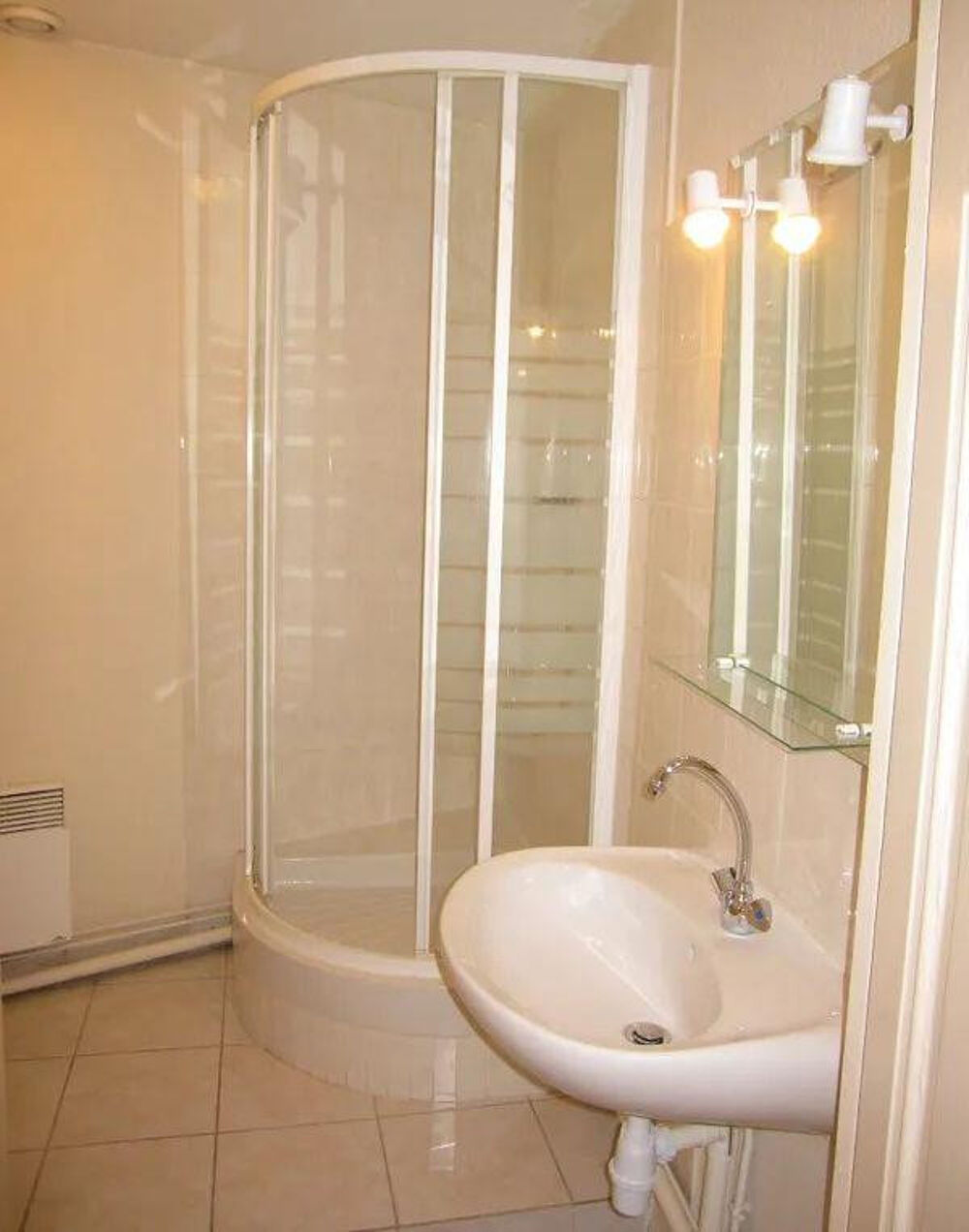 Location Appartement Beau 2P meublé 25m² idéal étudiant Saint-Étienne