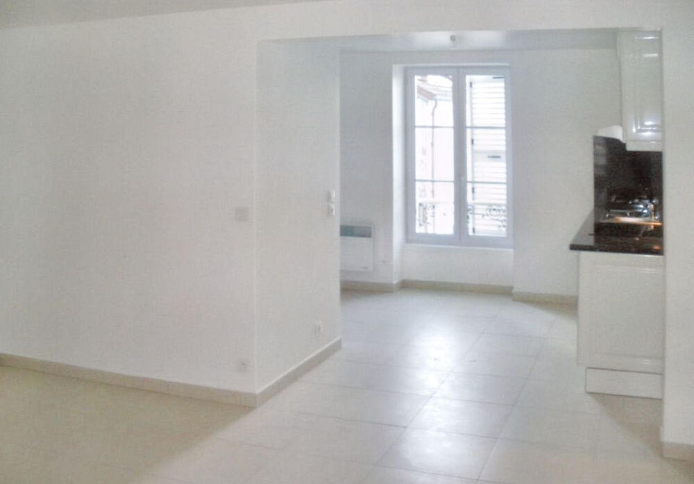 Location Appartement un F1 neuf au coeur de l'Isle Adam L'isle-adam#l&
