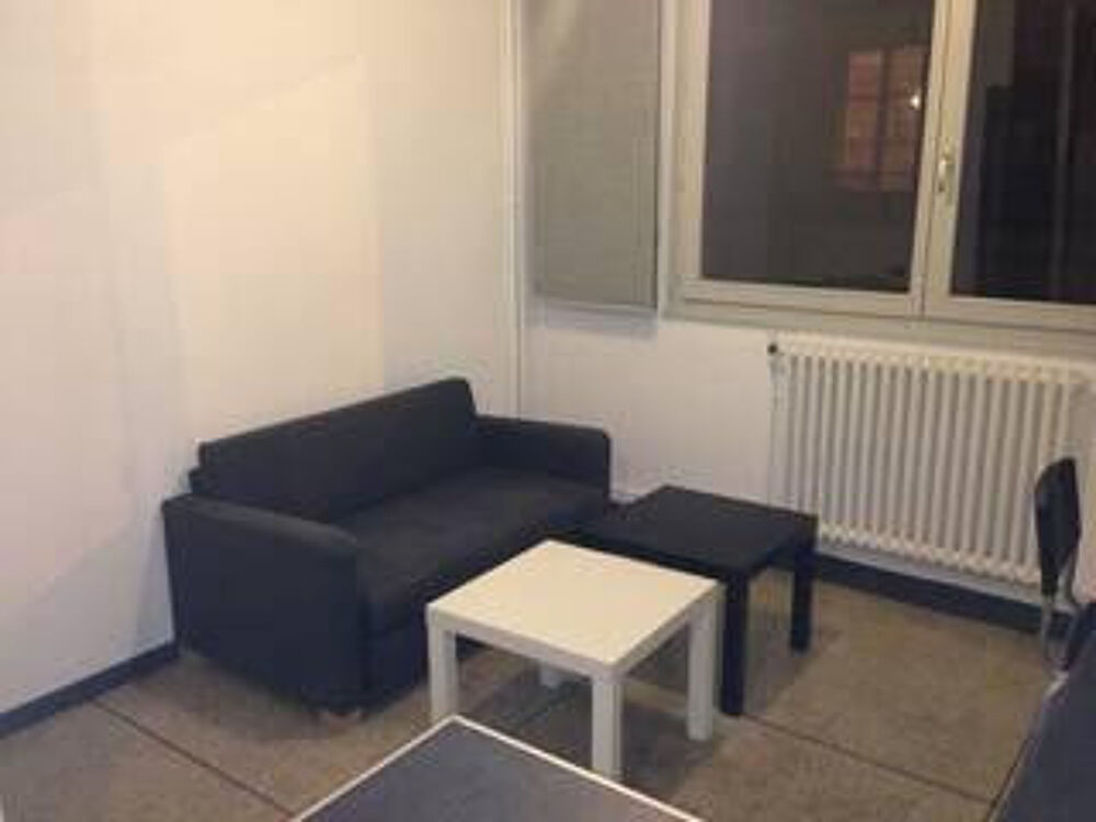Location Appartement Beau 2P 30m²  24 rue DESIRE CLAUDE Saint-Étienne