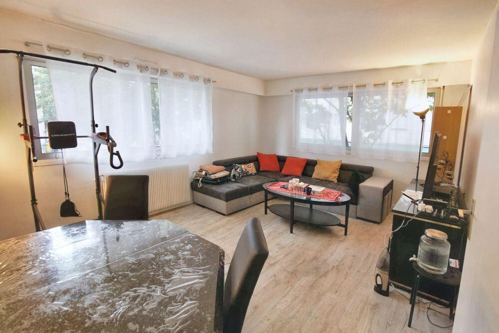 Location Appartement Meublé 3P + parking Courbevoie