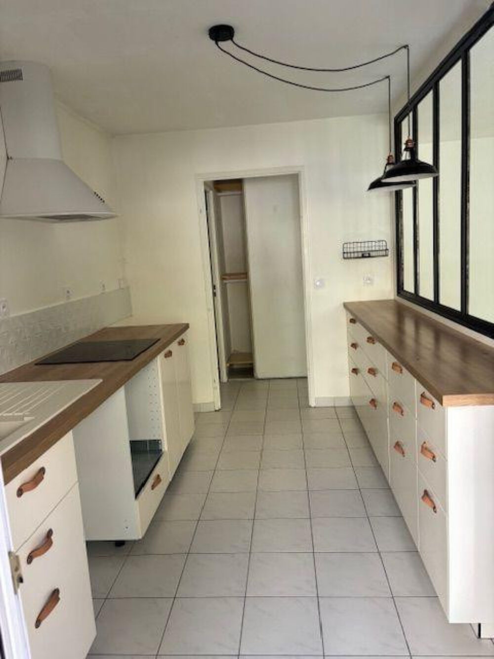 Location Appartement T2 à louer Marseille 5ème Marseille 5