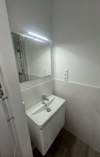  Appartement à louer 2 pièces 38 m²