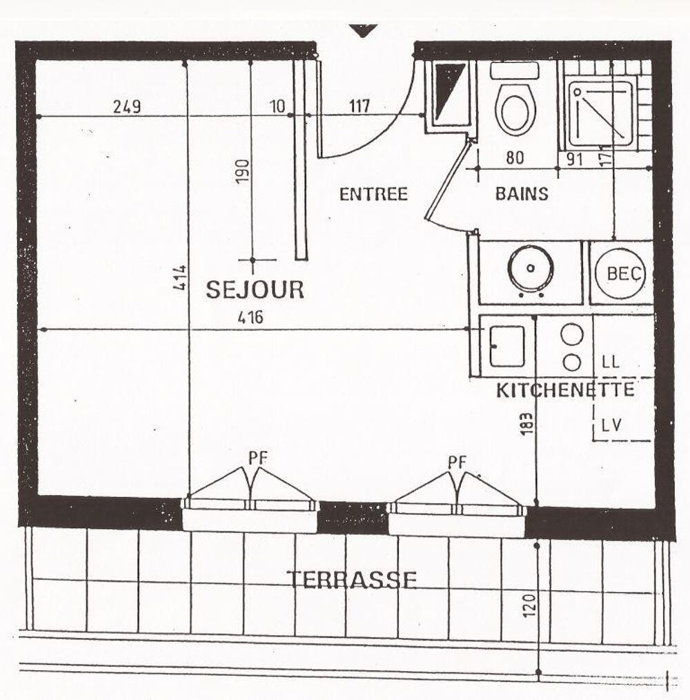 Location Appartement Charmant studio avec balcon au Coeur de Ville Issy-les-moulineaux