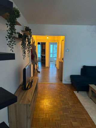  Appartement à louer 3 pièces 59 m²