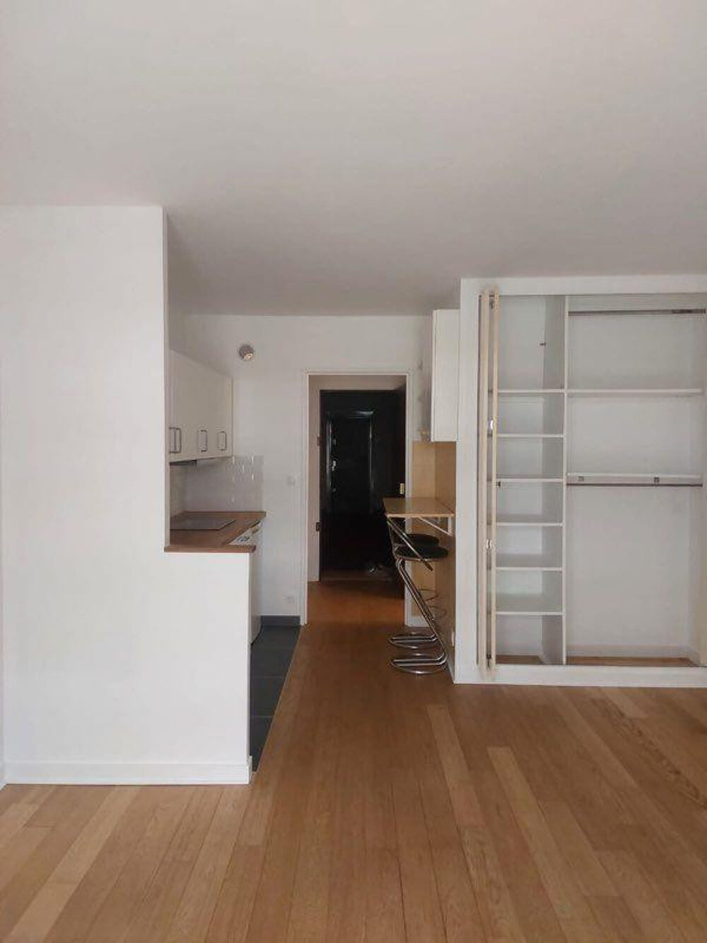Location Appartement Studio 26 m2 Pelleport Paris 20