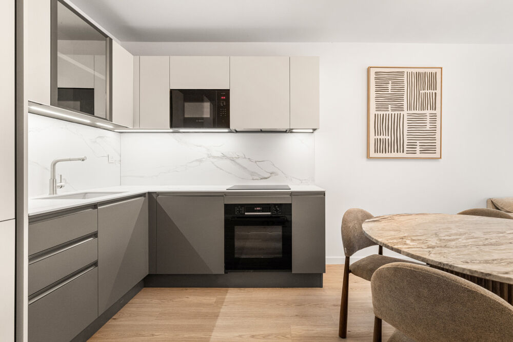 Vente Appartement Nice - Le Port - Beau 3 pièces de 60 m² en étage Nice