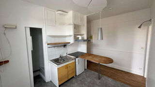  Appartement à louer 2 pièces 28 m²
