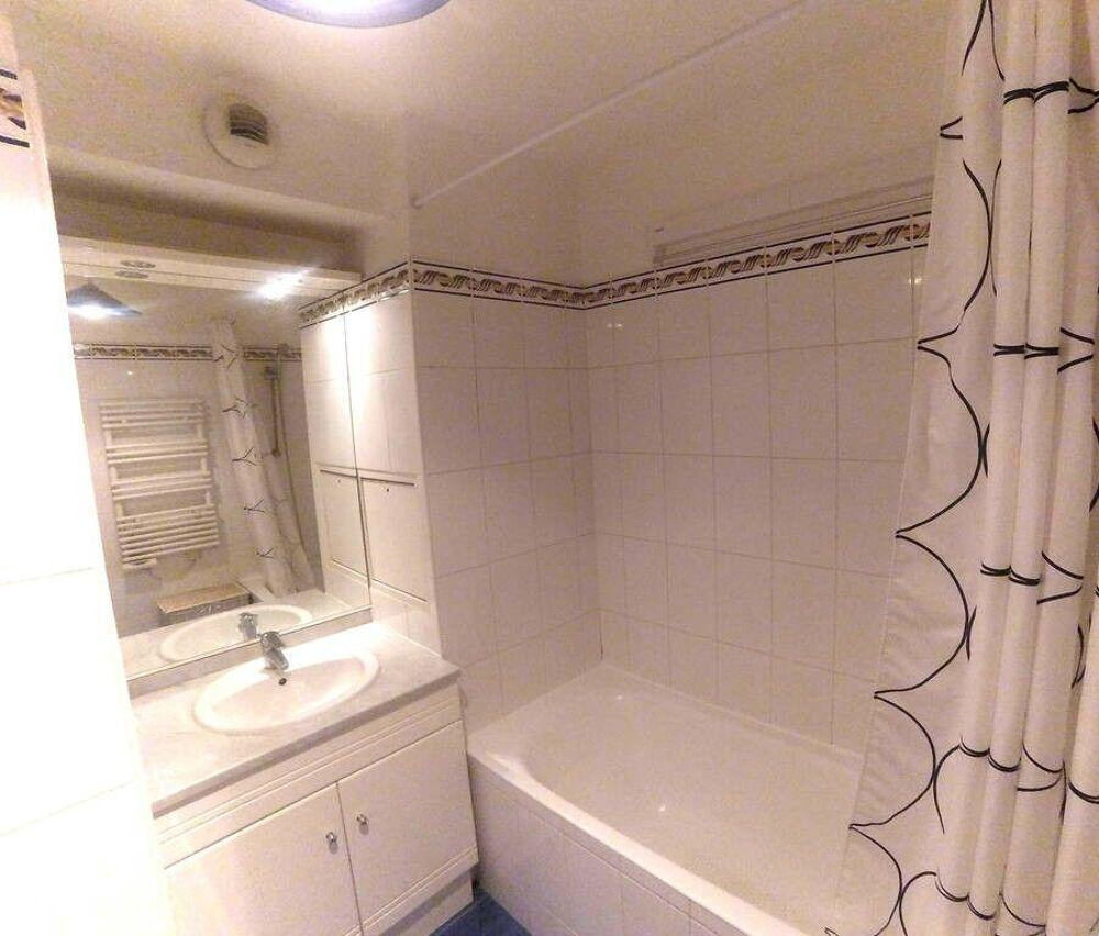 Location Appartement Superbe 2 pièces 36 m² Vue sue Seine Bibliothèque Paris 13