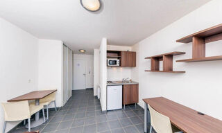  Appartement à louer 1 pièce 20 m²