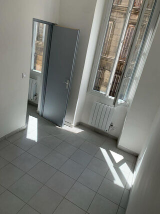  Appartement à louer 3 pièces 57 m²