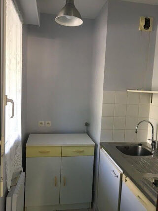  Appartement à louer 1 pièce 27 m²