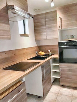  Maison à louer 3 pièces 80 m²