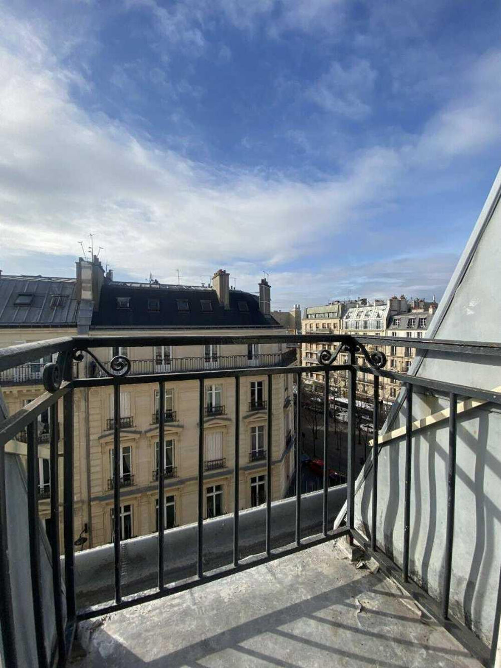Location Appartement Studette Paris 8ème avec balcon Paris 8