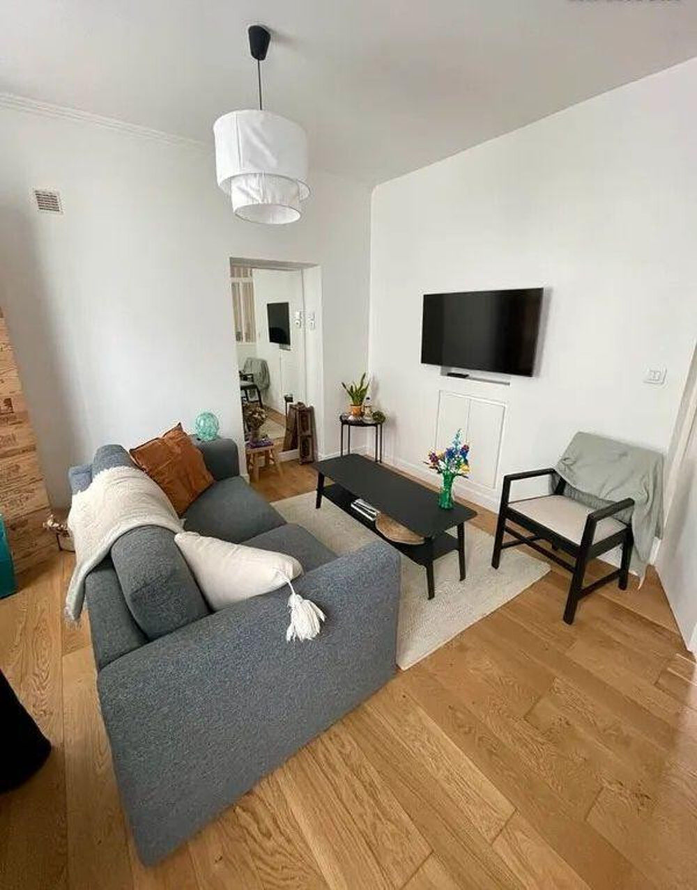 Location Appartement Beau 2P meublé 37m² avec petite cour extérieure Versailles