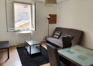  Appartement à louer 2 pièces 45 m²