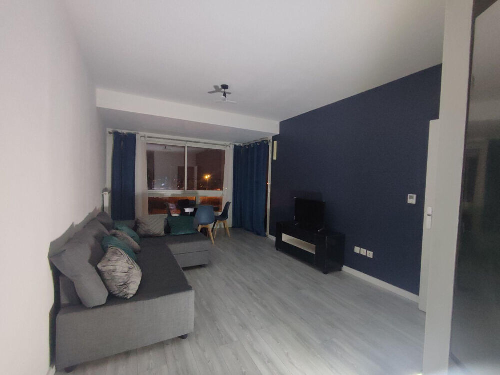 Location Appartement Apparemment 2 pièces meublé avec commodités Brétigny-sur-orge
