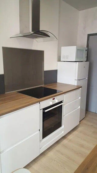  Appartement � louer 2 pi�ces 42 m� Saint-�tienne