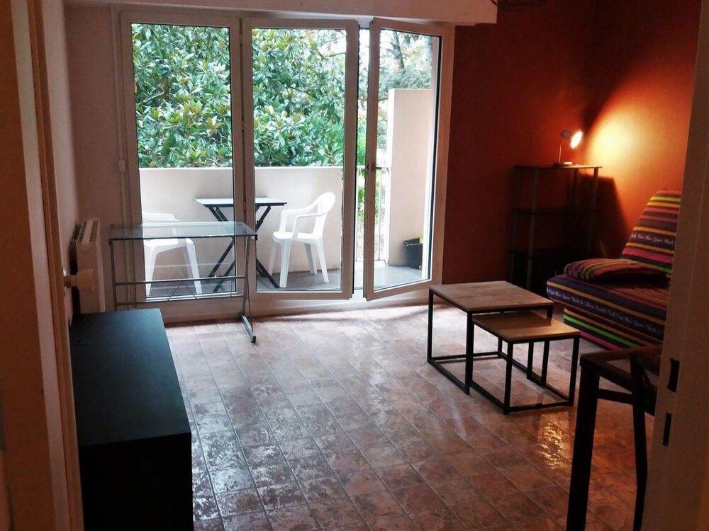 Location Appartement PAU, particulier loue appartement T1 meublé 33 m2 Pau